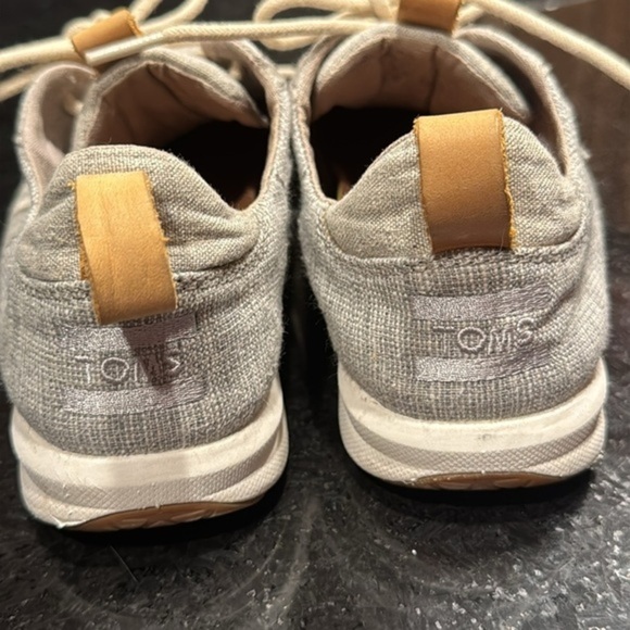 TOMS Cabrillo‎ drizzle gray lace up sneakers women’s size 6 - Picture 3 of 6